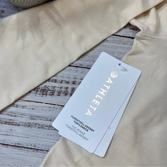 Athleta Cream Foresthill Accent Turtleneck - Picture 3 of 9